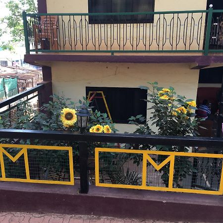Hotel Madhumalti Matheran Bagian luar foto