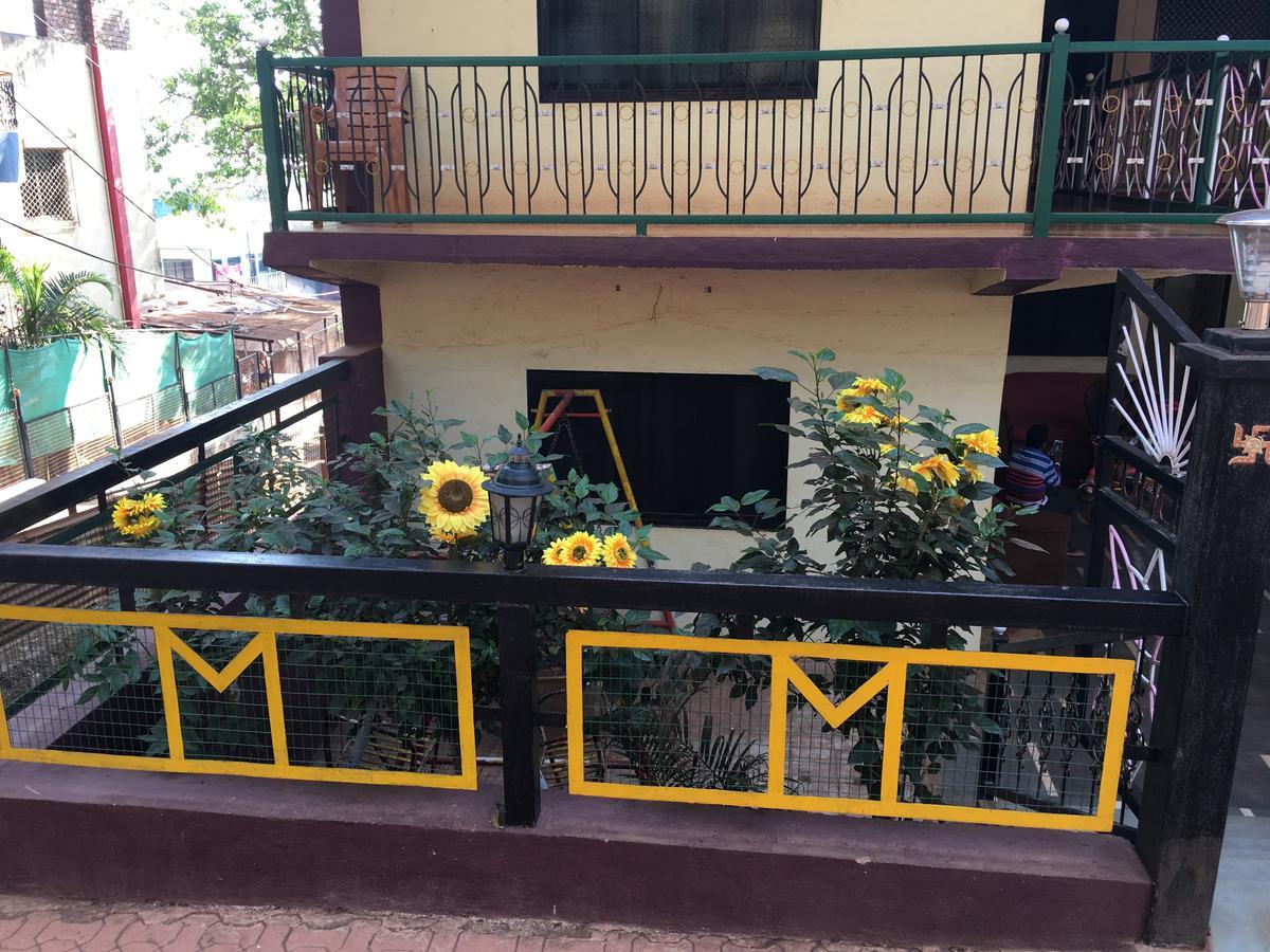 Hotel Madhumalti Matheran Bagian luar foto